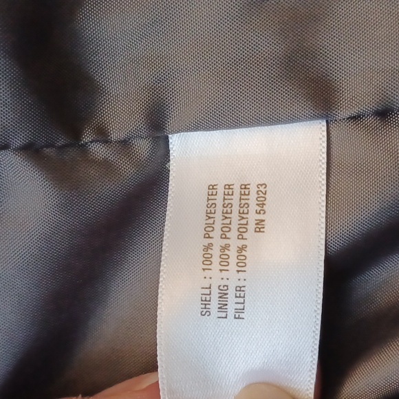 4/$80 Blue Puffy Vest - Size Medium - Picture 9 of 9